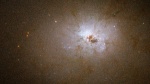 Imagen de la galaxia NCG 3077 tomada por el telescopio espacial Hubble. (Foto: NASA-ESA)
